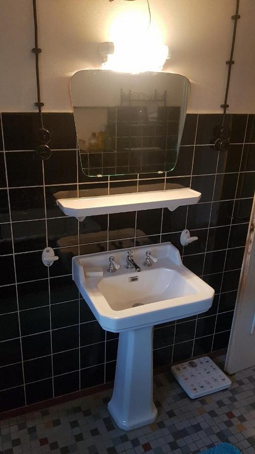 Hoher Hirschen: Historic Tudor House With Stylish And Museum Apartment Bodman-Ludwigshafen